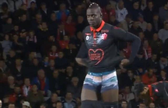 apEX ：这可能是 ZywOo 长时间以来第一次陷入低迷。目前没有明确的第一名队伍。